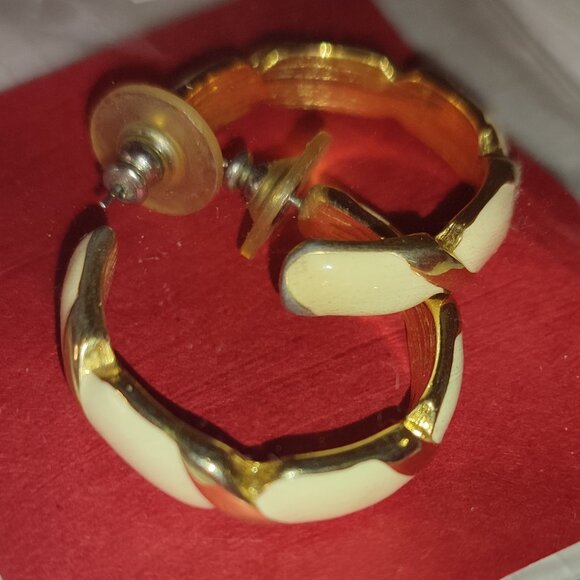 Vintage Earrings Gold Cream Semi-Hoops MCM style mid-century modern old - Picture 3 of 3
